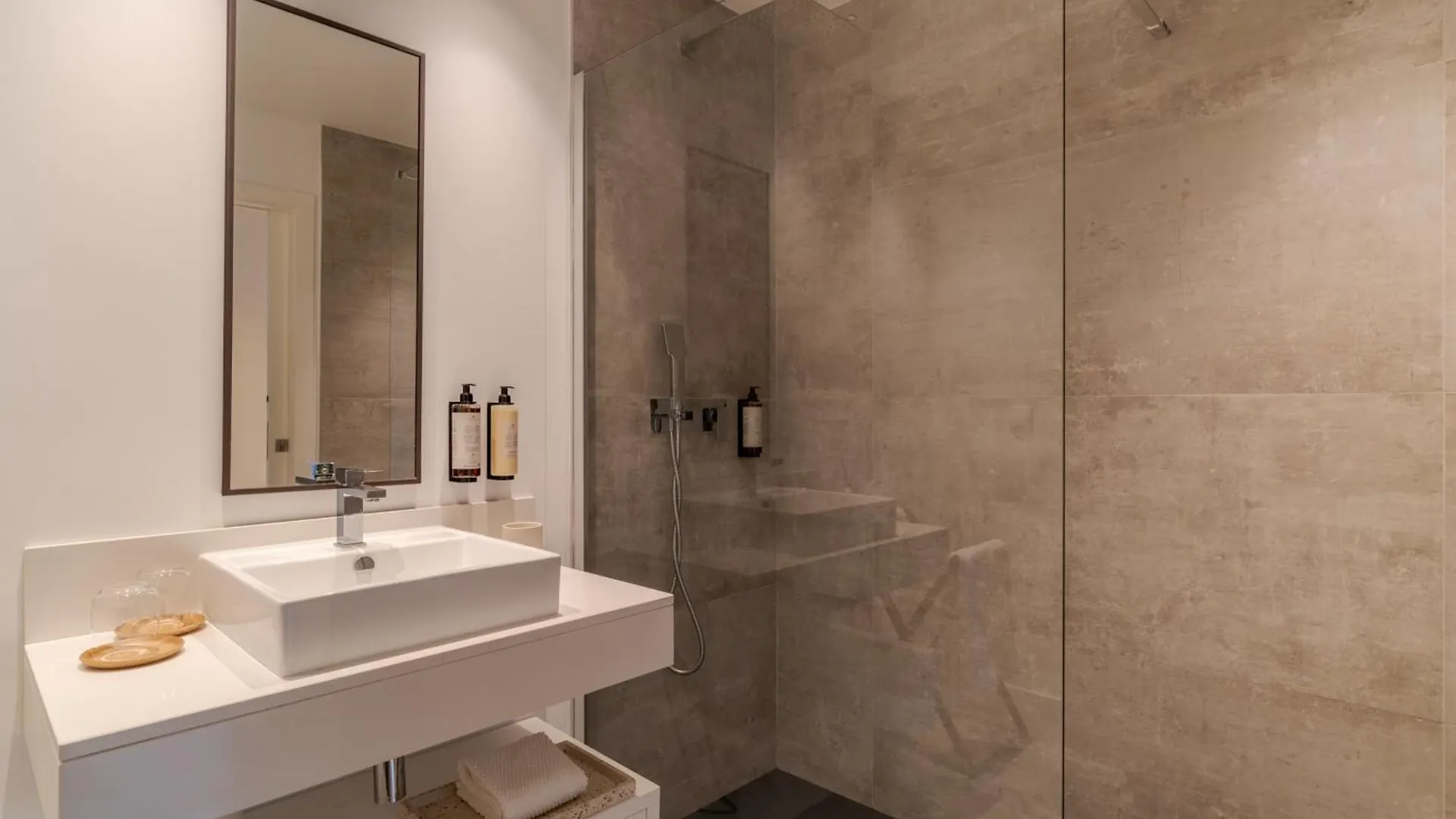 All You Need Apartment City Center Φουνκάλ