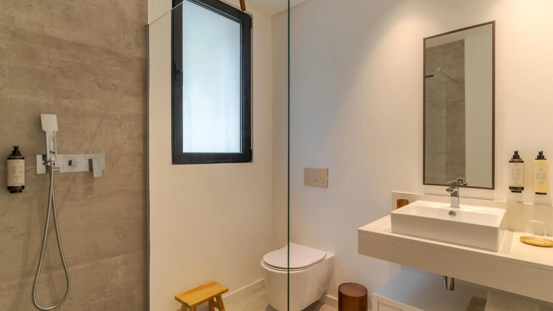 All You Need Apartment City Center Funchal  0*, Funchal (Madeira)